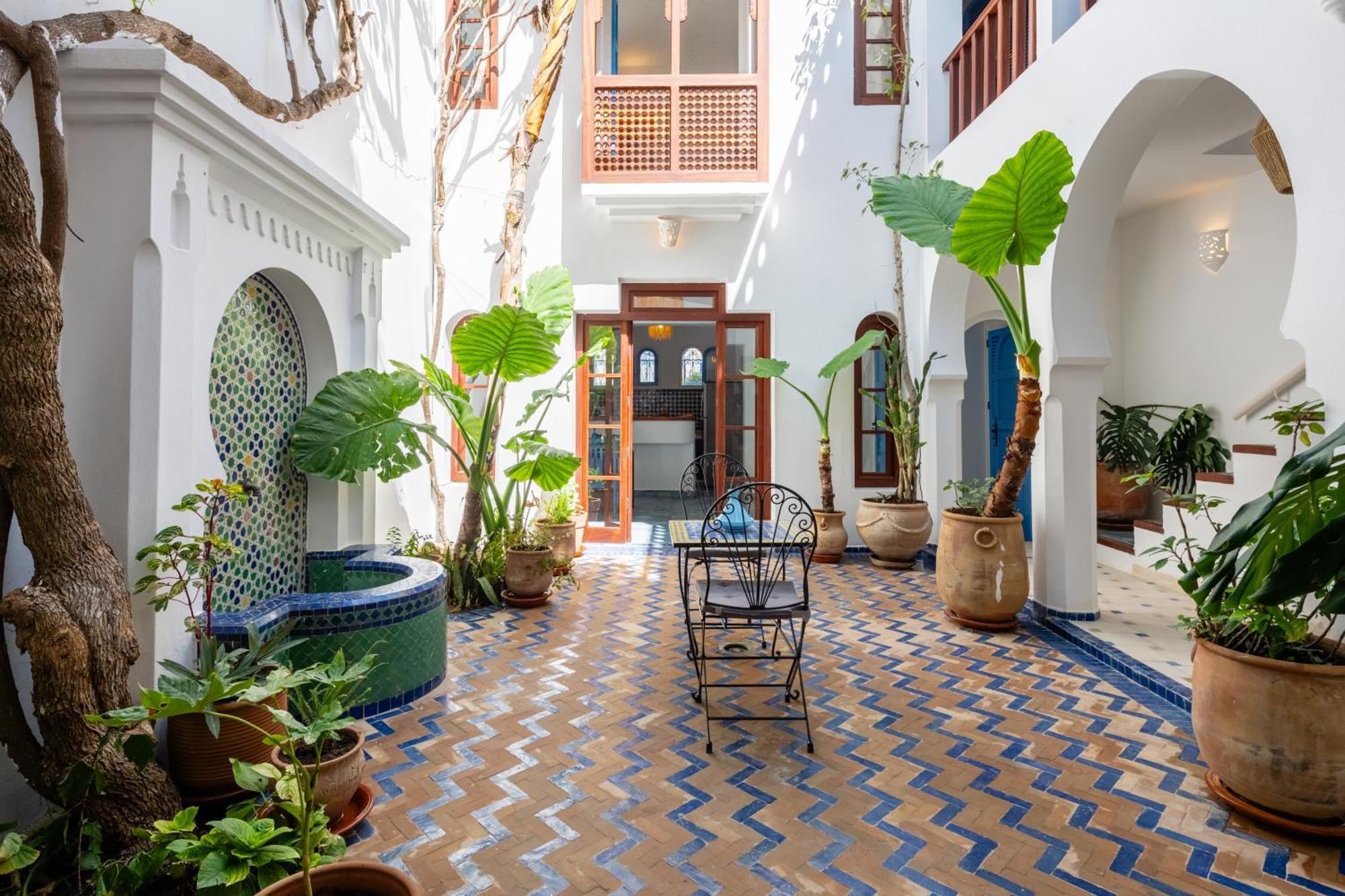 Riad Asilah 32 Buitenkant foto